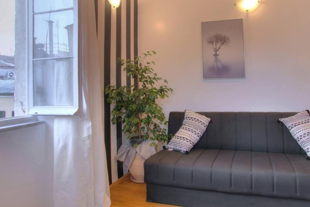 Grace's Elegant Apartament Corfu (city)